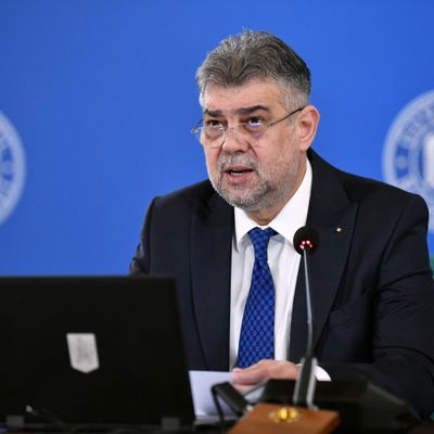 PRIORITATEA o reprezinta alocarea de resurse investitiilor cu stadiu fizic avansat