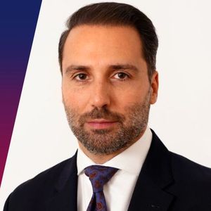 AREI: Dennis Selinas, viitorul CEO al Globalworth, ales presedinte al asociatiei