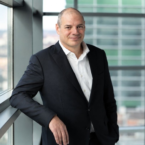 NOFAR Energy: Investiții în noi parcuri fotovoltaice și stocare de 2,3 GWh