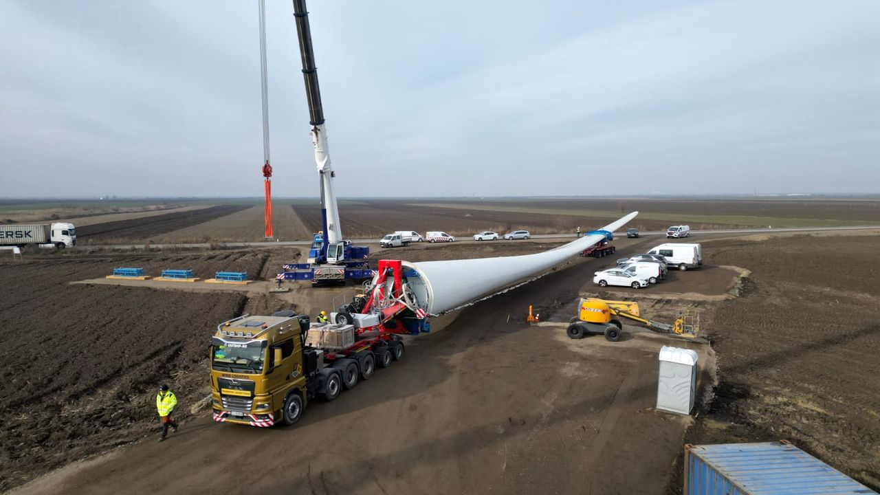 30_09_eastship-ms-transporturi-agabaritice-turbine-eoliene_6