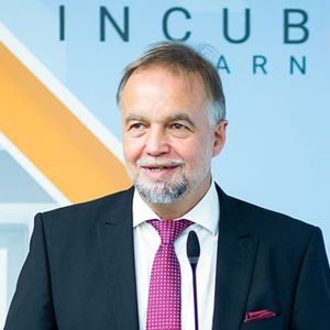 MULTINVEST GROUP: Prognoze caracterizate de optimism retinut, pana in 2025