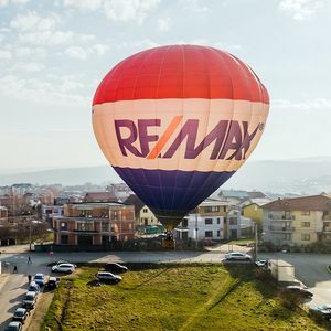 RE/MAX Romania isi extinde reteaua cu 6 noi francize la nivel national
