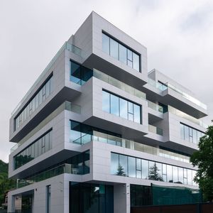 ALUMIL continua investitiile in sustenabilitate si dezvoltarea capacitatii logistice