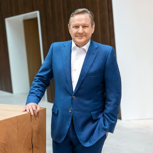 STIHL a depășit 5 miliarde euro, cu fabrica din România în centrul strategiei pentru baterii