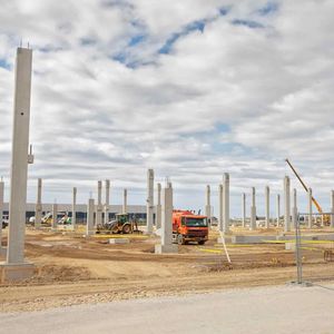 Oradea: KESZ Constructii a inceput lucrarile la fabrica STIHL de 125 milioane euro