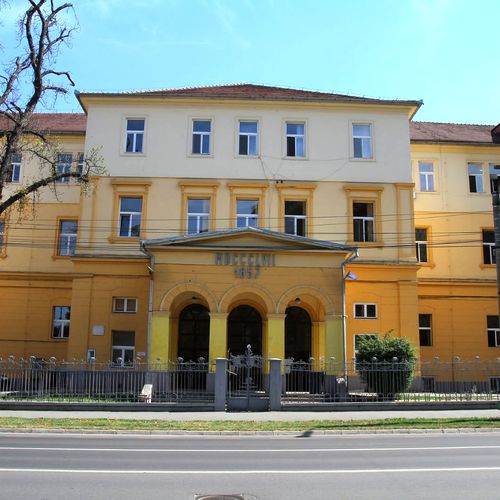 03_09_cladirea-medicale-sibiu